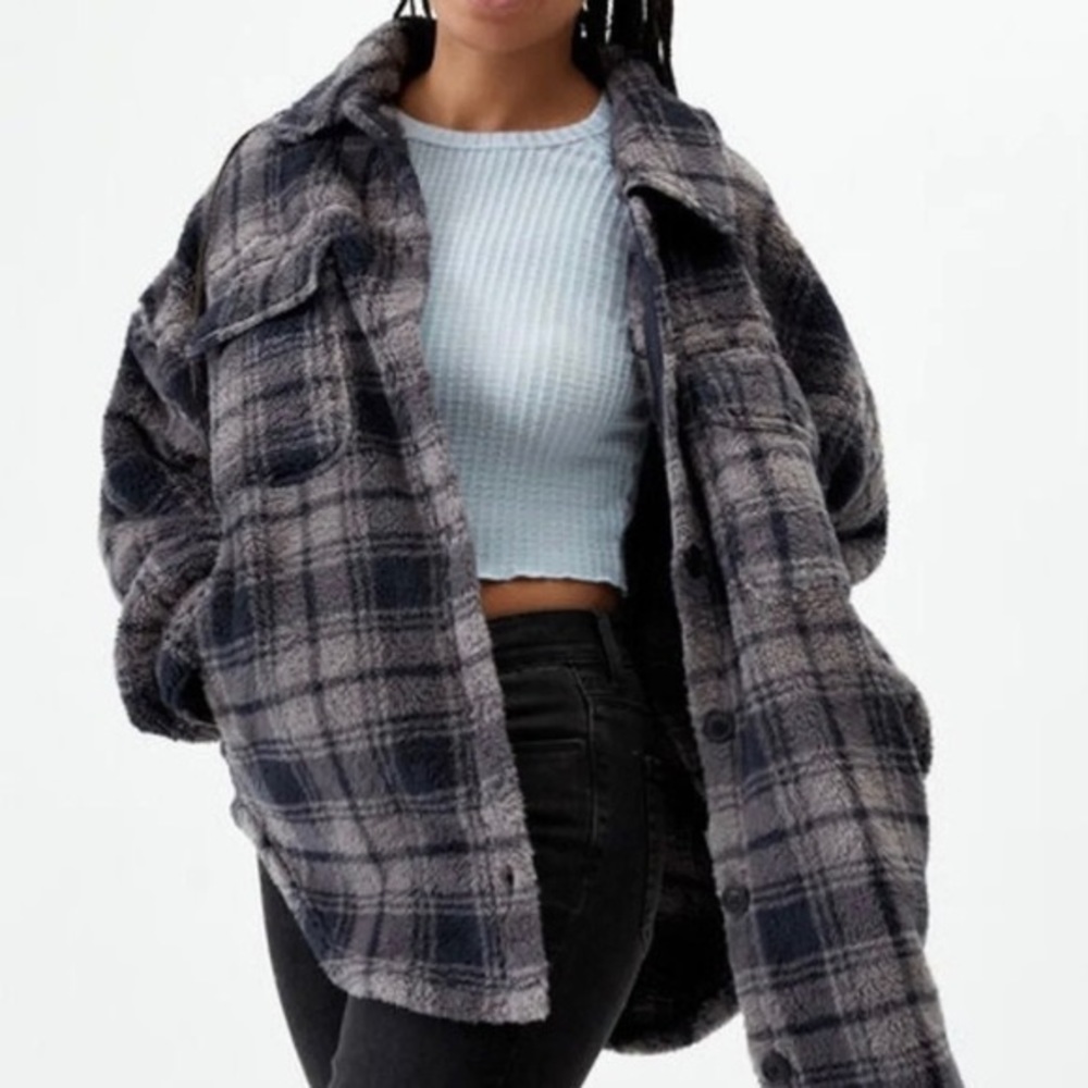 PACSUN OVERSIZED FUZZY FLANNEL JACKET